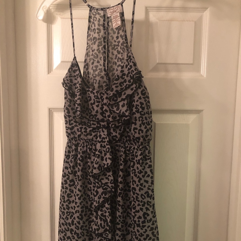 Summer cheetah print dress.